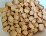 A picture of step 6 of Sakar Pare or Meethi Mathri.