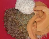 Foto del paso 3 de la receta: Arroz frito con albóndigas de zapallo, avena y lentejas