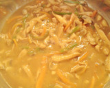 Foto del paso 13 de la receta: Tallarines con pollo, champiñones y verduras