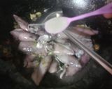 Foto langkah ke 2 dari resep Tumis Cumi Hitam.