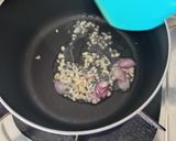 Foto langkah ke 1 dari resep Sup Telur keju.