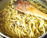 Foto langkah ke 3 dari resep Spaghetti pesto with chicken katsu.