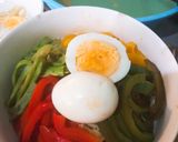 Hình bước làm 5 của món Mì trứng xào củ quả