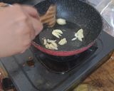 Foto langkah ke 2 dari resep Mie goreng.