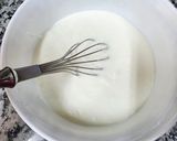 A picture of step 3 of Blueberry Muffins.