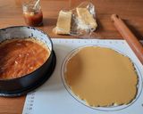 Foto del passaggio 8 della ricetta Crostata a strati con confettura di pesche