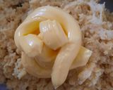 Foto langkah ke 2 dari resep Bolen pisang empuk (pakai korsvet).