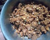 आंबट गोड बेसन कचोरी (bessan kachori recipe in marathi) रेसिपी स्टेप 3 फोटो