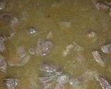 Foto del paso 4 de la receta: Carne de puerco con nopales.
