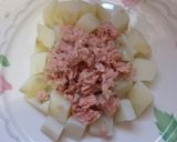 Foto del paso 6 de la receta: Ensalada de Atún con papas rúcula cebolla, Huevos y cherry