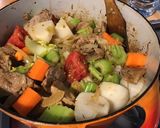 Une image de l'étape 16 de Agneau en cocotte aux raves,céleri branche,carottes et tomates façon tajine.