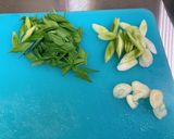 蒜苗炒五花肉的食譜步驟1照片
