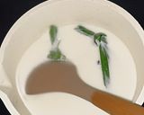 Foto langkah ke 4 dari resep Es Kopi Susu Rempah.