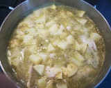 Foto del paso 3 de la receta: Filetes de pescado en salsa verde y patatas