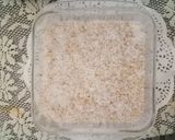 A picture of step 7 of Healthy Puffed rice squares.