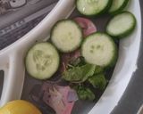 A picture of step 1 of Cucumber Mint Detox Drink.