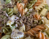 Foto del paso 3 de la receta: Ensalada de pasta tricolor