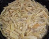 Foto del paso 3 de la receta: Papas fritas como las de restaurant