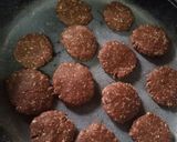 Foto del paso 4 de la receta: Galletitas de harina y avena integral