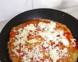 Foto langkah ke 3 dari resep Pizza Kentang Teflon.