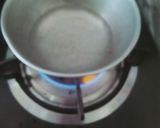 A picture of step 7 of Mango flavour fruit and jelly custard.