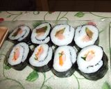 Foto del paso 2 de la receta Maki sushi de salmón y de aguacate