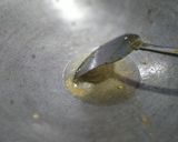 Foto langkah ke 5 dari resep Tahu Isi Orak Arik Telur & Sayuran (253).