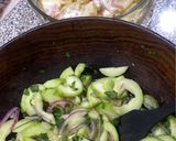 Foto del paso 1 de la receta: Ensalada de pepino