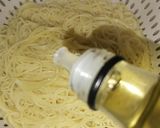 Gambar langkah 2 resipi Spagetthi Bolognese.