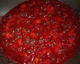 Foto langkah ke 3 dari resep Korean Strawberry Milk.