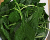 A picture of step 2 of Double spinach soup.