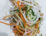 Hình bước làm 2 của món Salad tam sắc