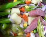 Foto del paso 2 de la receta: Cocido de vegetales con carnes