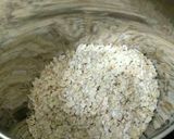 A picture of step 1 of Homemade oats vermicelli.