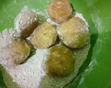 Foto langkah ke 8 dari resep Donat mini sugar cinnamon.
