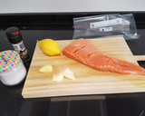 Foto del paso 1 de la receta: Salmón con limón y jengibre sous vide 50º