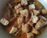 Foto langkah ke 2 dari resep Lodeh Ikan Manyung Asap, Tahu dan Terong.