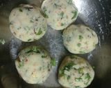 A picture of step 3 of Aaloo ka paratha(potato flat bread) with mint chutney.