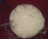 Foto del paso 1 de la receta: Baguette o pan francés (barras de pan muy fáciles)🥖