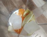 Foto del paso 1 de la receta: Licuado multifruta (banana, mandarina, manzana y pera)