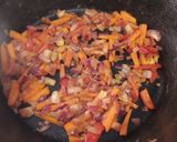 Foto del paso 2 de la receta: Tuco de pollo para pastas 🍝