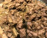 A picture of step 5 of SaksangSpicy Green Pork.