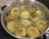 Foto del paso 1 de la receta: Alcachofas con jamón y picatostes