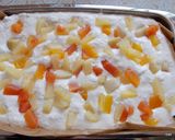 Joghurtos pite trópusi gyümölcsökkel recept fázis 9 fotója