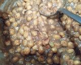 A picture of step 8 of Chikkad Chhole.