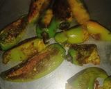 भरवा मिर्ची (bharwan mirchi recipe in Hindi) रेसिपी चरण 4 फोटो