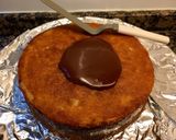 Foto del paso 17 de la receta: Tarta húmeda de dulce de leche y chocolate negro