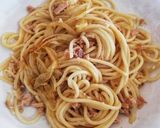 Foto del passaggio 7 della ricetta Spaghetti tonno e cipolla 🌷