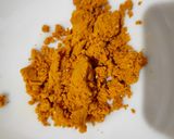 A picture of step 1 of Antiseptic goli (sonth goli).