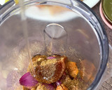Foto langkah ke 5 dari resep 17. Rawon Daging Khas Surabaya - Rempah Indonesia TOP banget!.